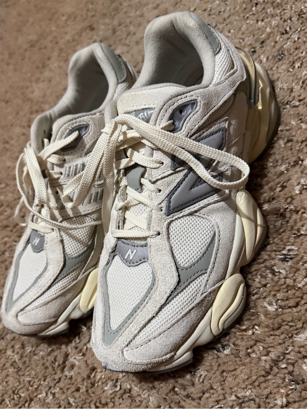 New Balance Women's Mesh & Suede Sneakers - Cream and Light Gray - Picture 3 of 5